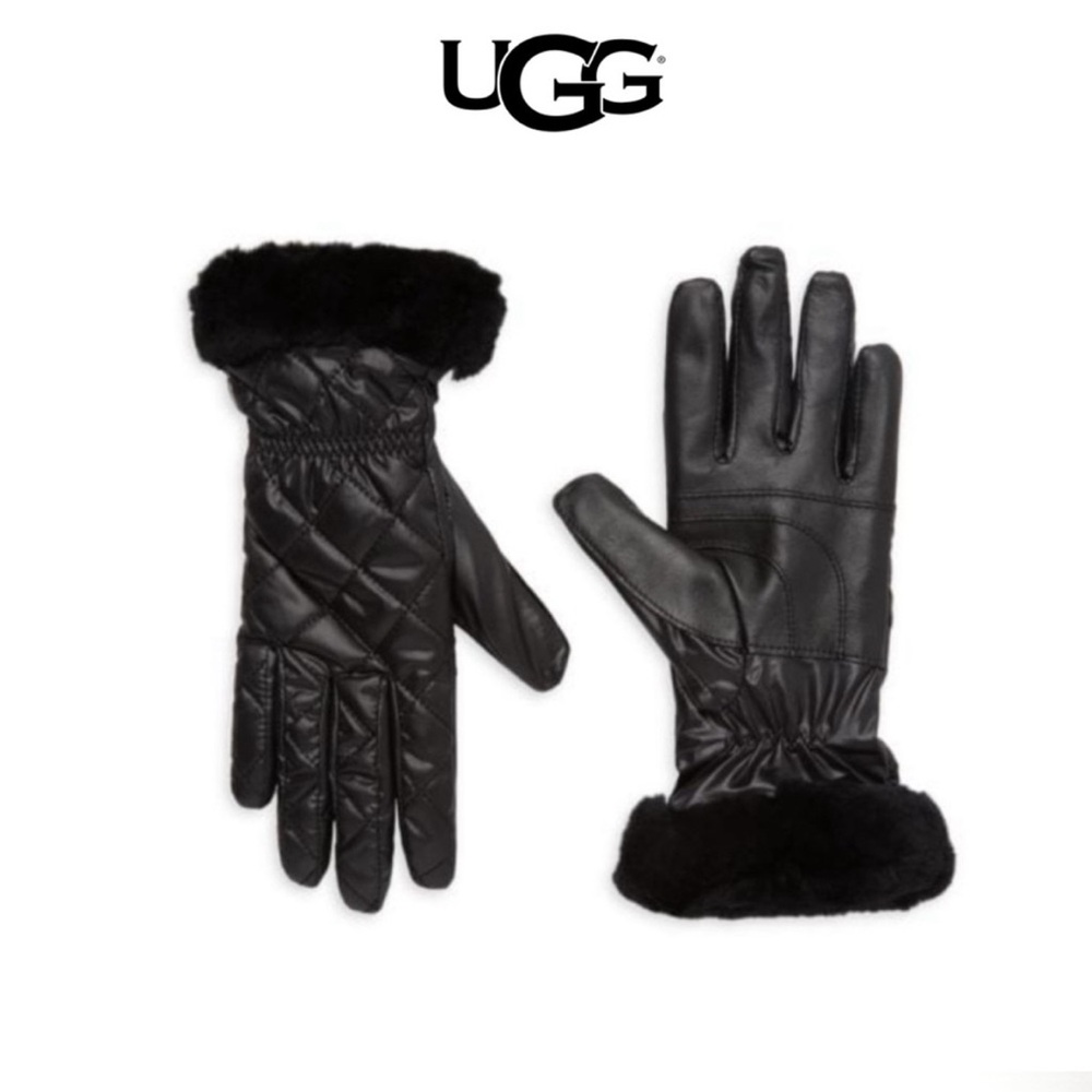 Ugg gloves